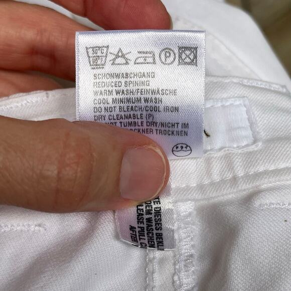 Escada Women's White Cropped Pants Size 42 (U.S. Large) - Picture 7 of 7